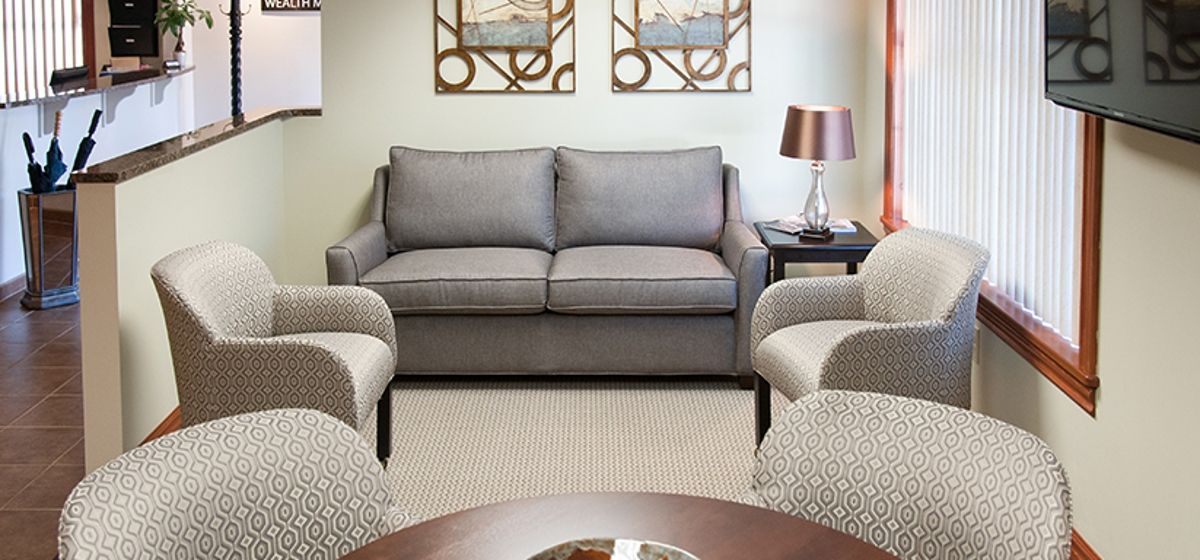 COMMERCIAL WAITING ROOM